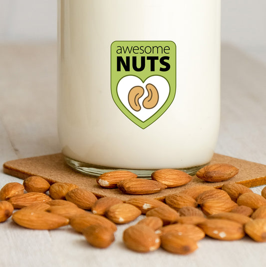 Mandel Cashew Nussmilch Pflanzenmilch